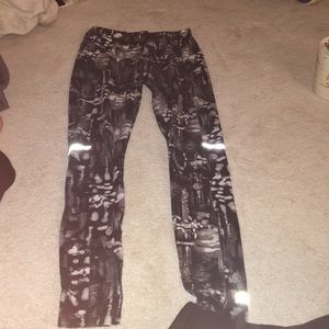 Reflective sports leggings